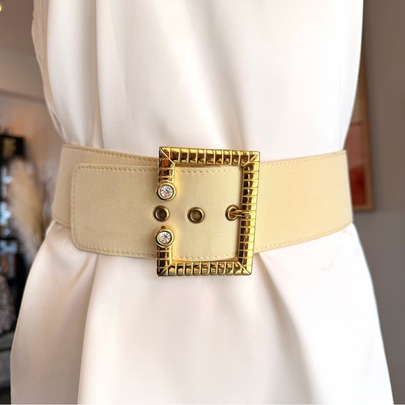 Escada Gold and Cream Belt - Picture 2 of 9